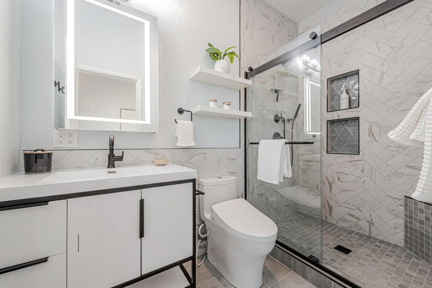 Detail Gallery Image 20 of 38 For 511 Mariani Ln, San Jose,  CA 95112 - 2 Beds | 2/1 Baths