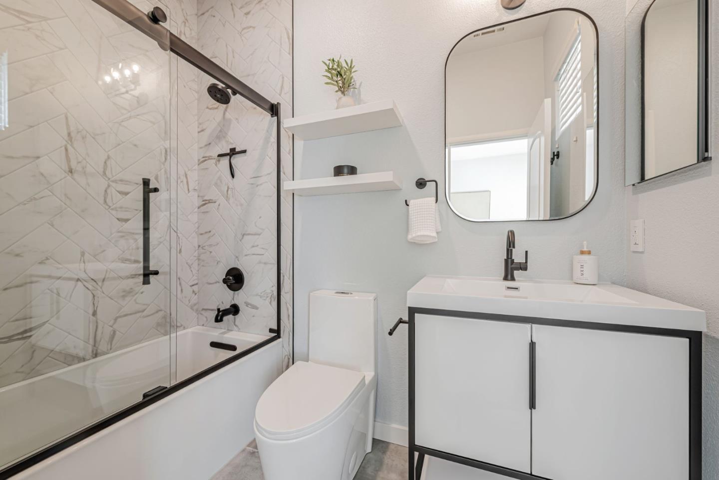 Detail Gallery Image 27 of 38 For 511 Mariani Ln, San Jose,  CA 95112 - 2 Beds | 2/1 Baths