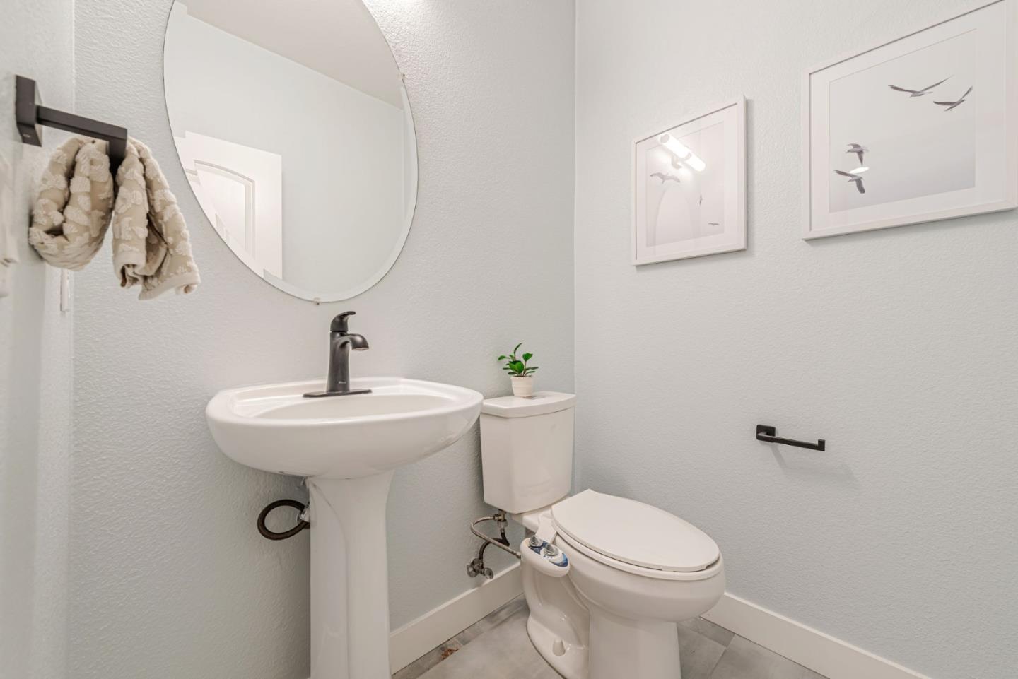 Detail Gallery Image 32 of 38 For 511 Mariani Ln, San Jose,  CA 95112 - 2 Beds | 2/1 Baths