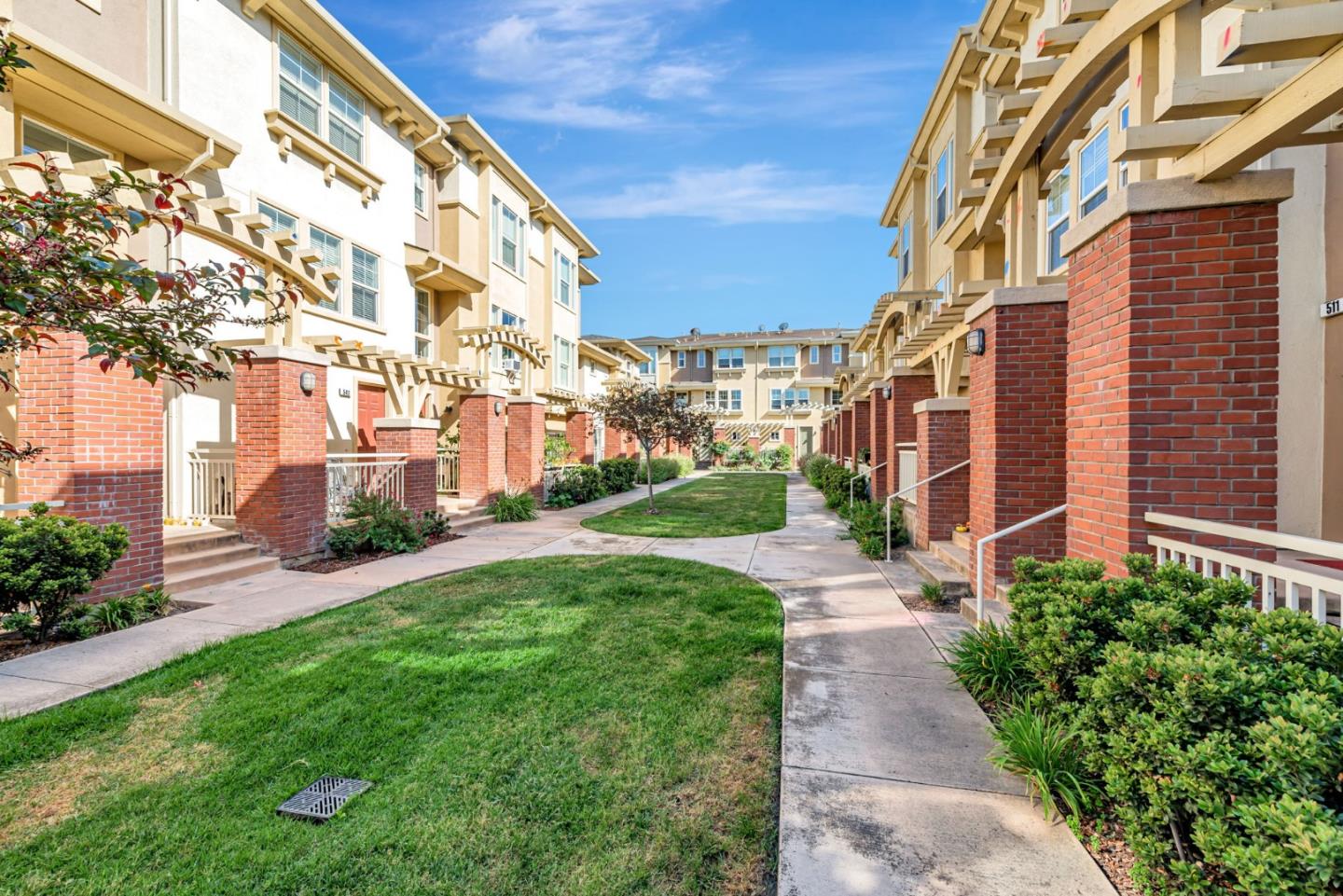 Detail Gallery Image 34 of 38 For 511 Mariani Ln, San Jose,  CA 95112 - 2 Beds | 2/1 Baths