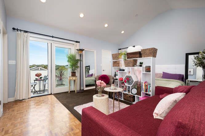 Detail Gallery Image 13 of 33 For 2044 Fairmont Dr, San Mateo,  CA 94402 - 1 Beds | 1 Baths