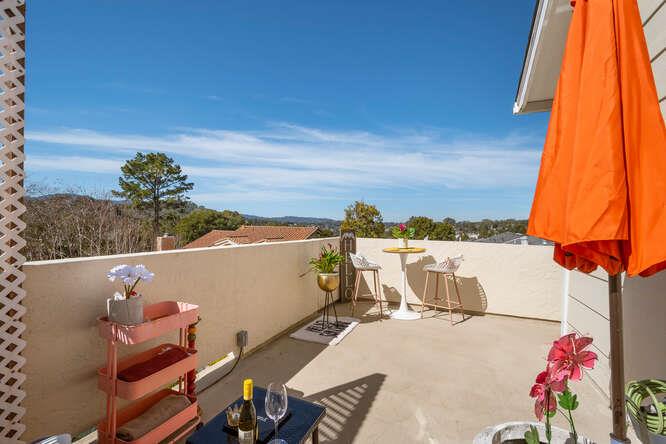 Detail Gallery Image 25 of 33 For 2044 Fairmont Dr, San Mateo,  CA 94402 - 1 Beds | 1 Baths