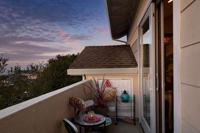 Detail Gallery Image 30 of 33 For 2044 Fairmont Dr, San Mateo,  CA 94402 - 1 Beds | 1 Baths
