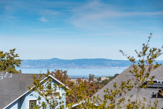 Detail Gallery Image 31 of 33 For 2044 Fairmont Dr, San Mateo,  CA 94402 - 1 Beds | 1 Baths