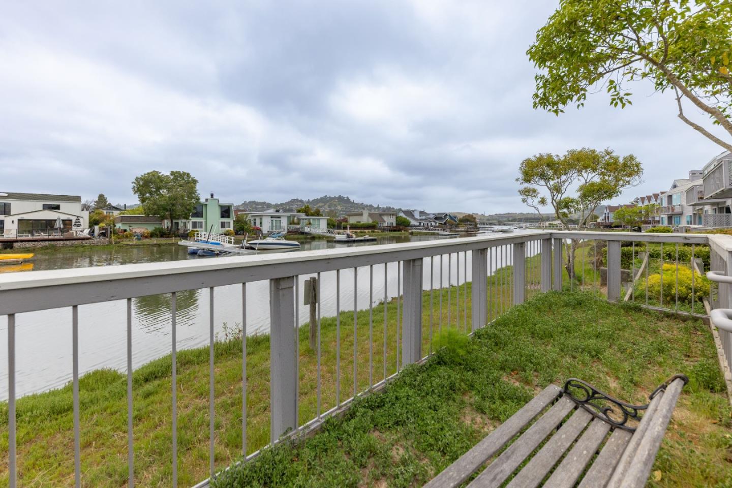 Detail Gallery Image 35 of 35 For 100 Lucky Dr #105,  Corte Madera,  CA 94925 - 2 Beds | 2 Baths