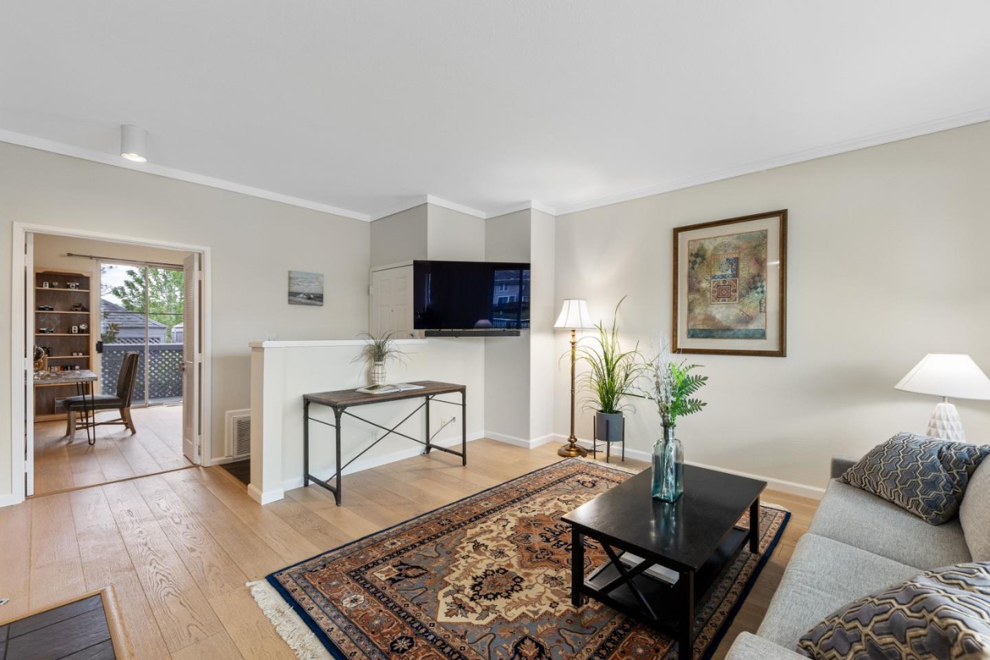 Detail Gallery Image 4 of 35 For 100 Lucky Dr #105,  Corte Madera,  CA 94925 - 2 Beds | 2 Baths