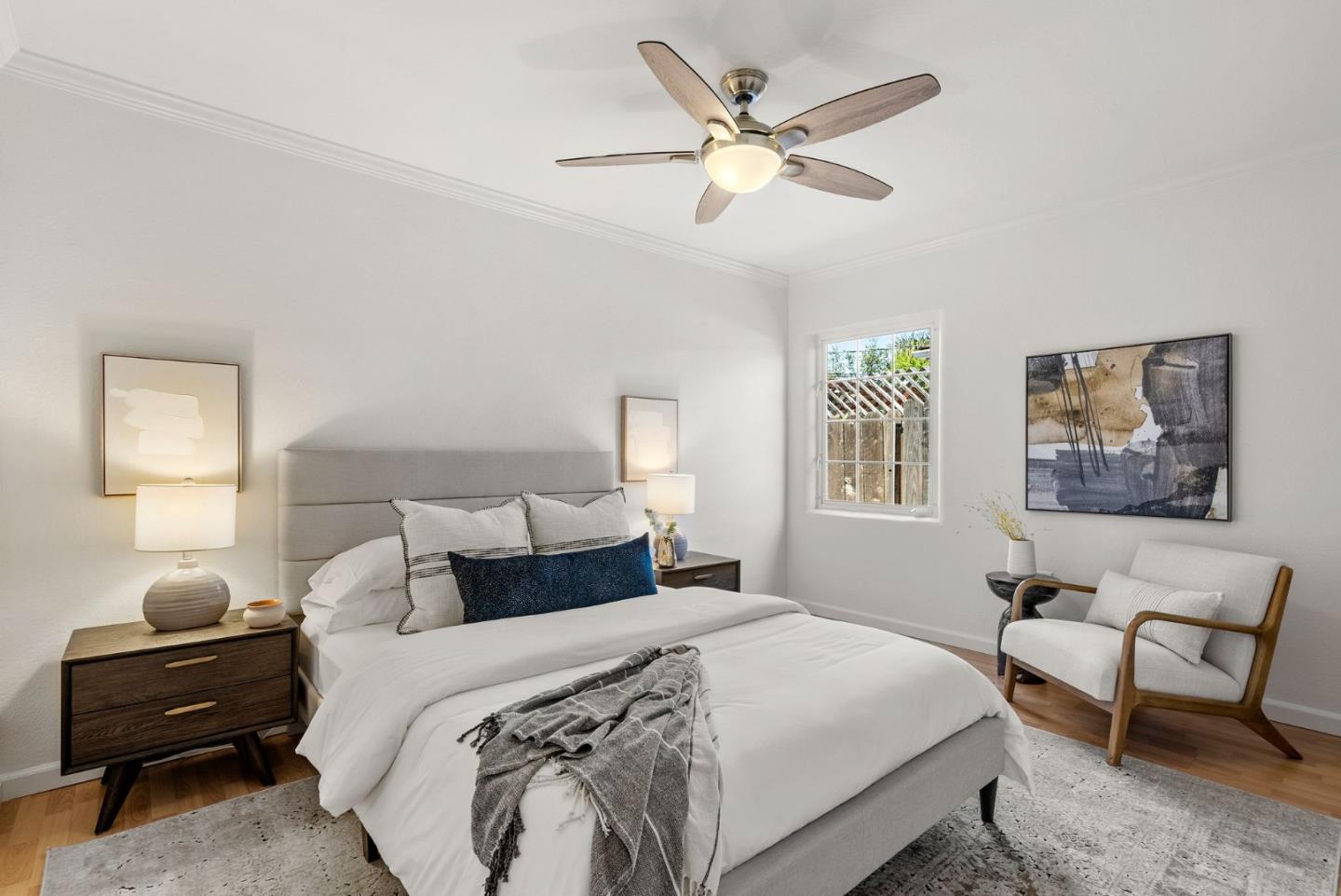 Detail Gallery Image 15 of 26 For 1048 Inverness Dr, San Carlos,  CA 94070 - 3 Beds | 2/1 Baths