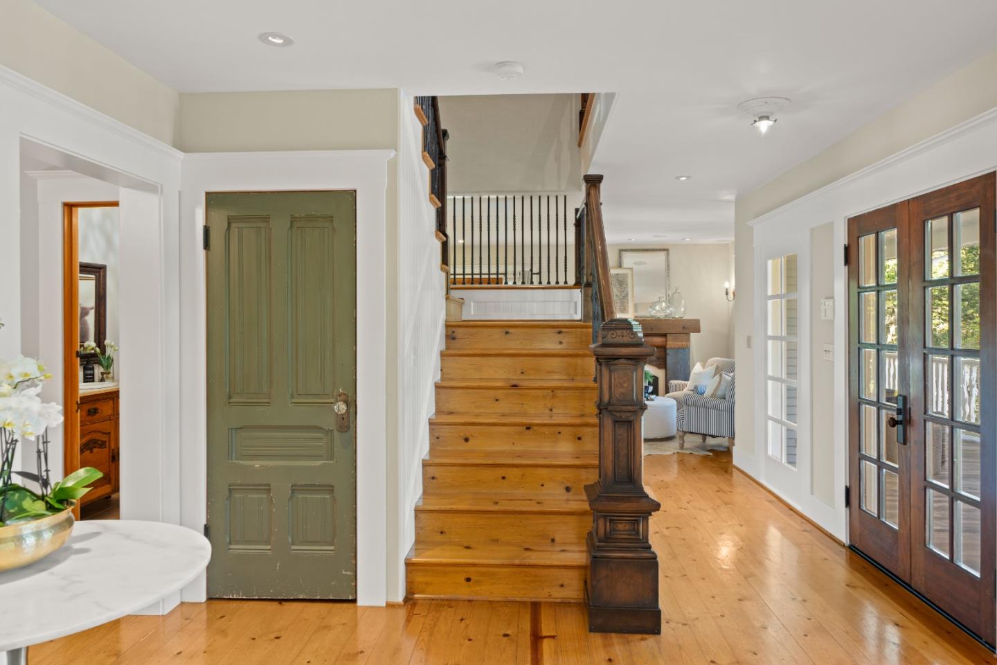 Detail Gallery Image 32 of 97 For 1353 Edgewood Rd, Redwood City,  CA 94062 - 3 Beds | 3/1 Baths