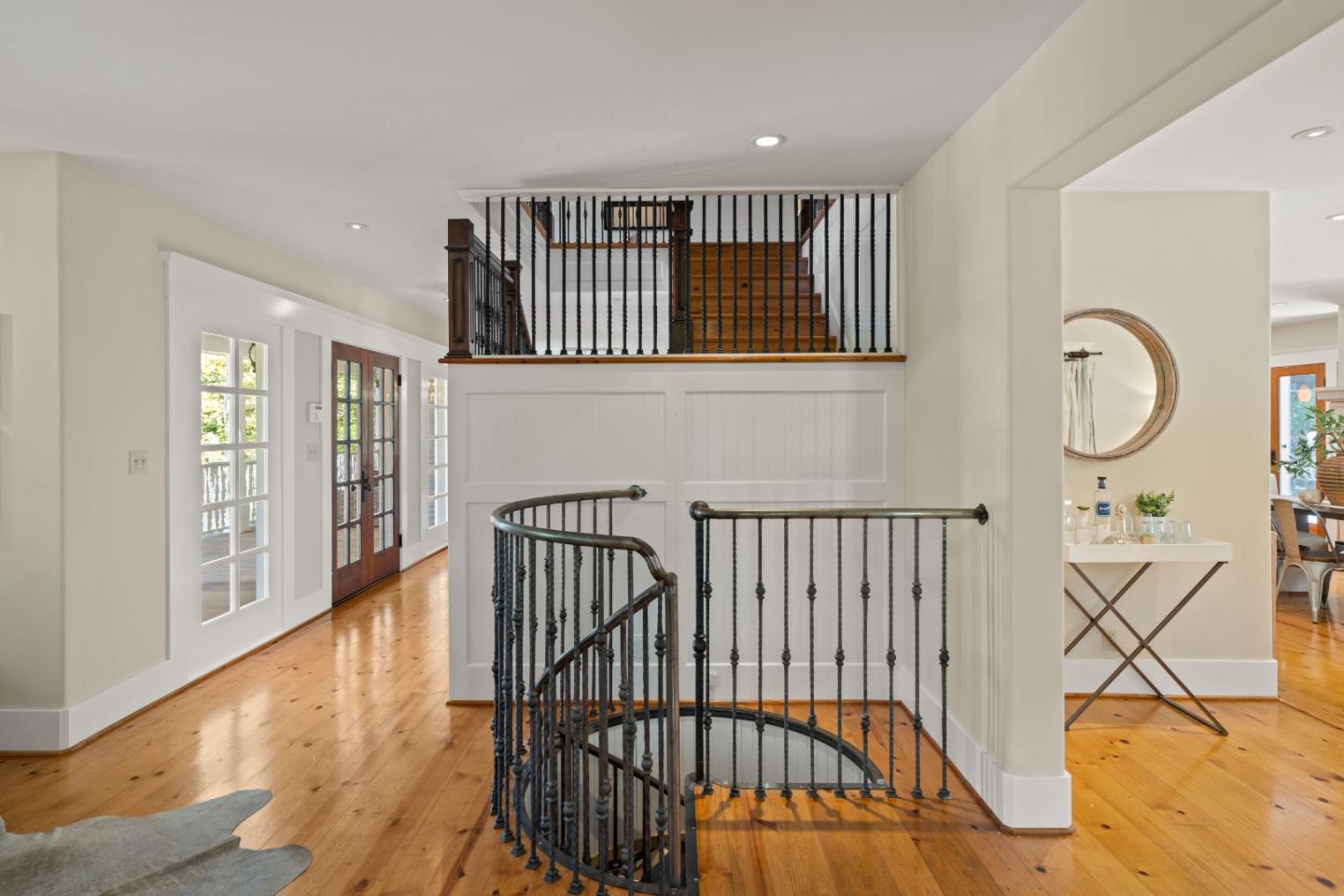 Detail Gallery Image 48 of 97 For 1353 Edgewood Rd, Redwood City,  CA 94062 - 3 Beds | 3/1 Baths