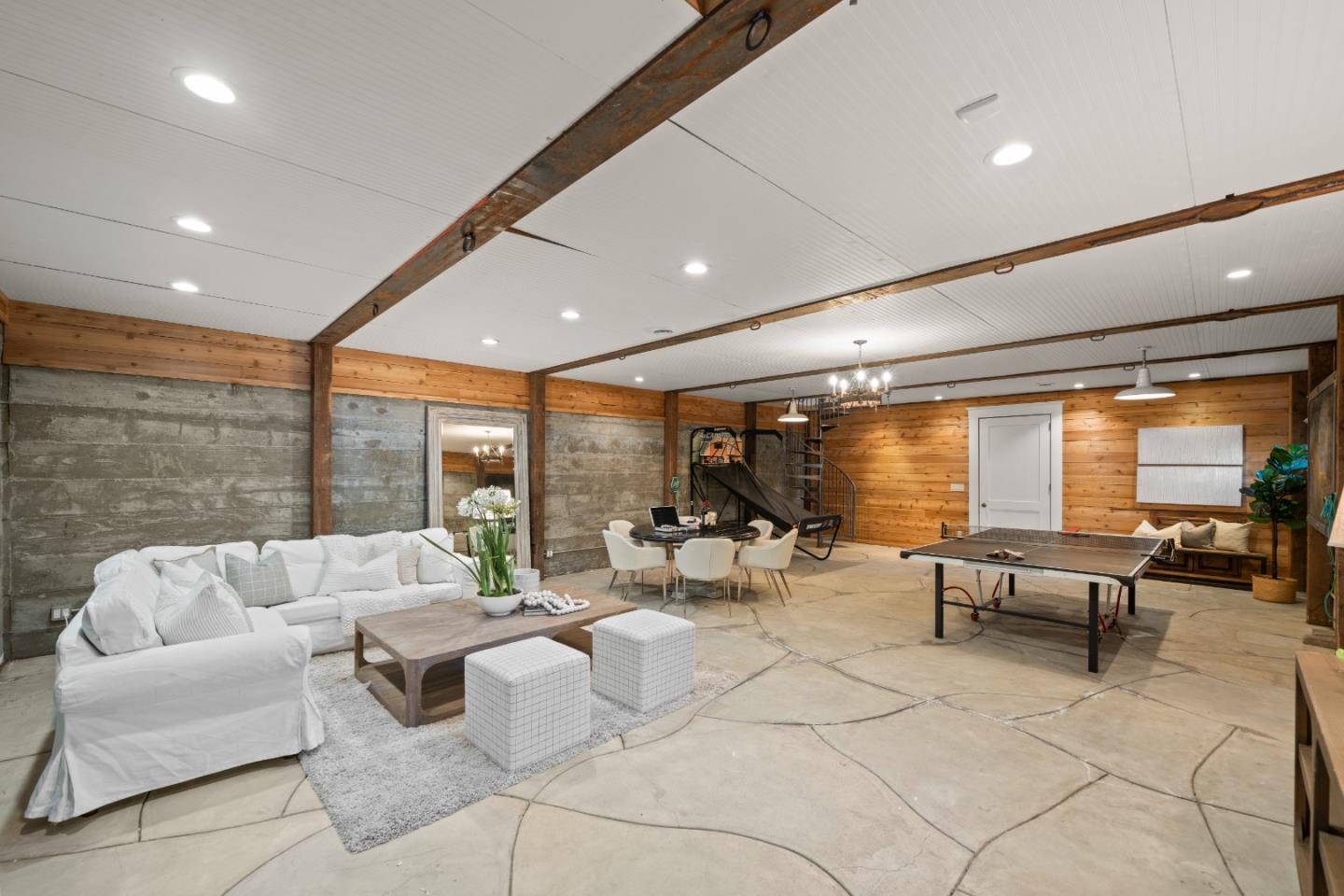 Detail Gallery Image 51 of 97 For 1353 Edgewood Rd, Redwood City,  CA 94062 - 3 Beds | 3/1 Baths