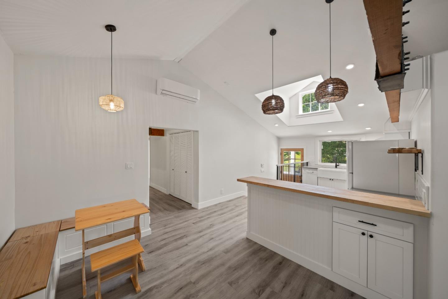Detail Gallery Image 71 of 97 For 1353 Edgewood Rd, Redwood City,  CA 94062 - 3 Beds | 3/1 Baths