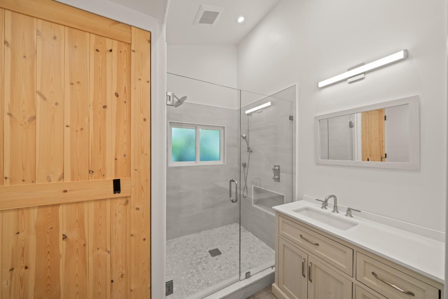 Detail Gallery Image 84 of 97 For 1353 Edgewood Rd, Redwood City,  CA 94062 - 3 Beds | 3/1 Baths