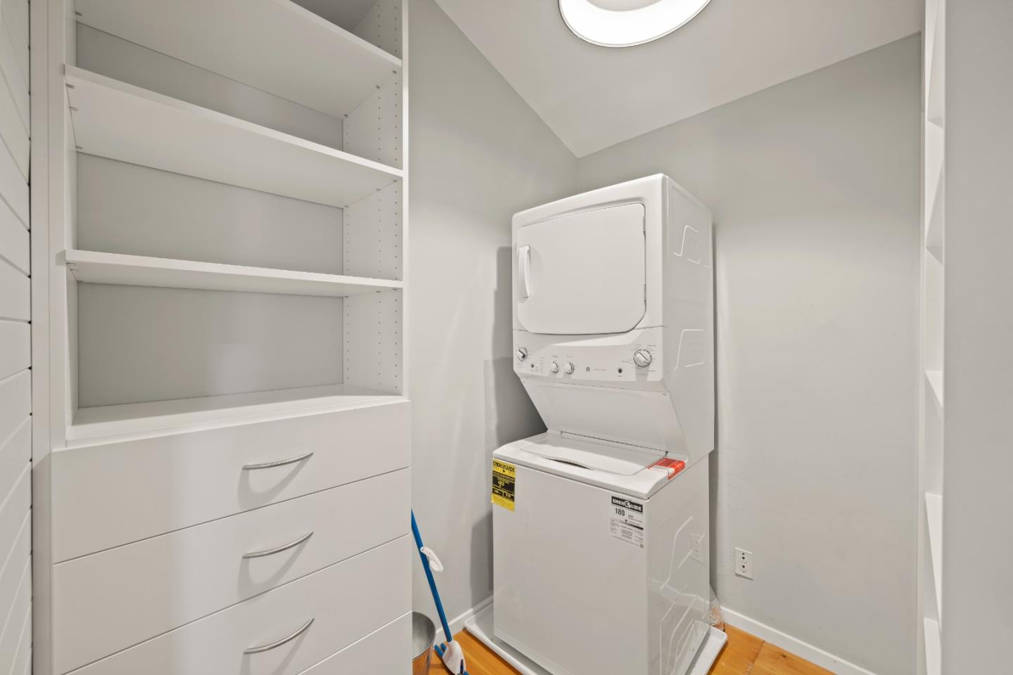 Detail Gallery Image 86 of 97 For 1353 Edgewood Rd, Redwood City,  CA 94062 - 3 Beds | 3/1 Baths
