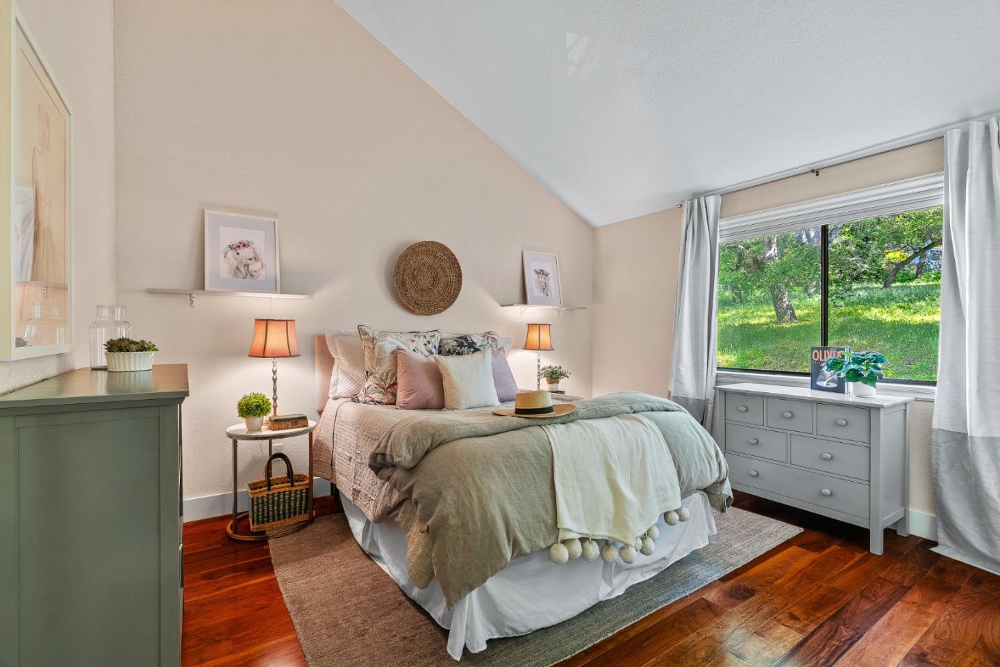 Detail Gallery Image 15 of 37 For 21 Horseshoe Ct, Scotts Valley,  CA 95066 - 2 Beds | 2 Baths
