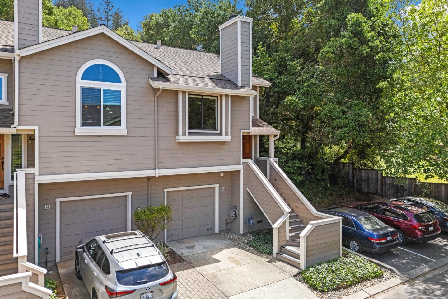 Detail Gallery Image 2 of 37 For 21 Horseshoe Ct, Scotts Valley,  CA 95066 - 2 Beds | 2 Baths