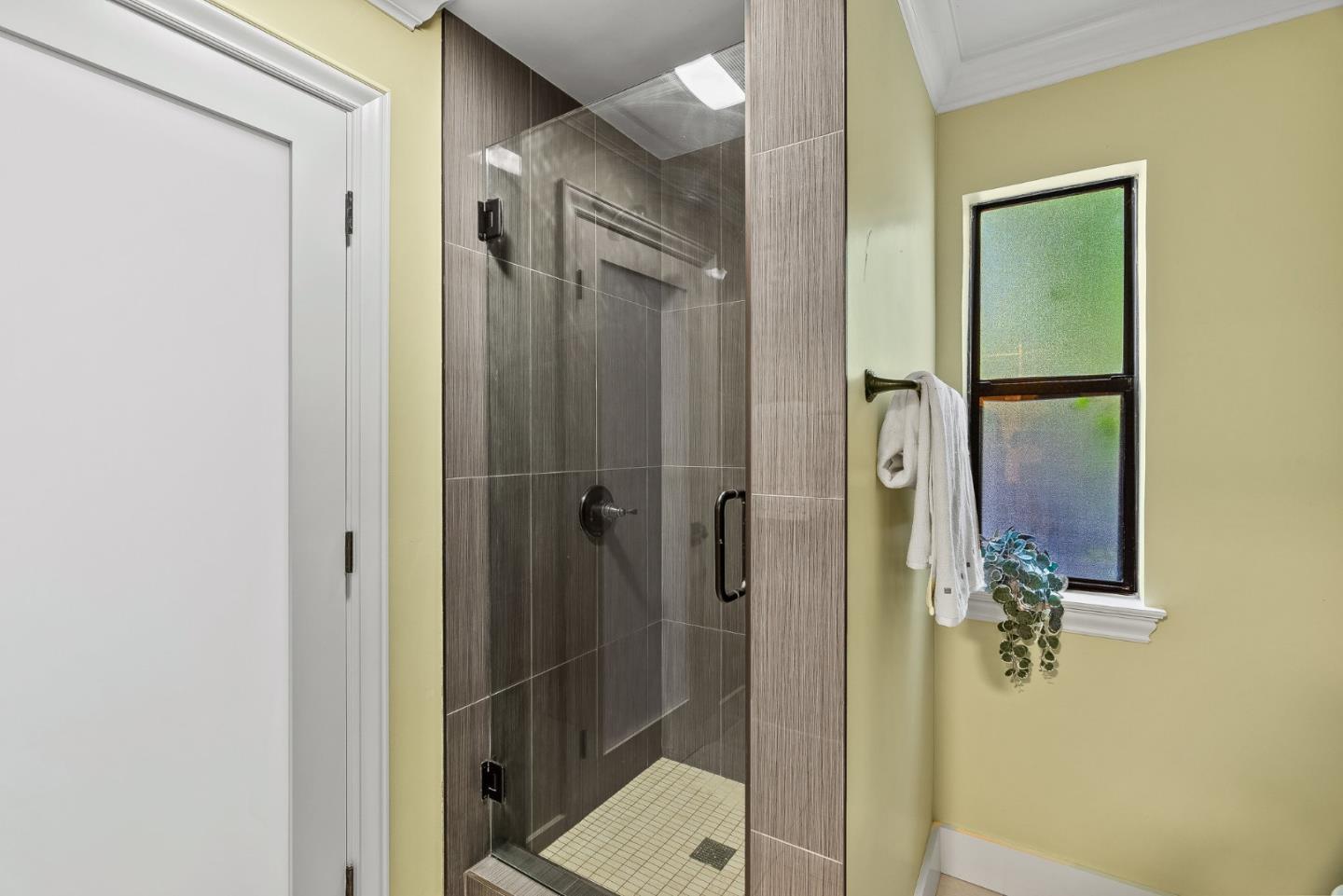 Detail Gallery Image 21 of 37 For 21 Horseshoe Ct, Scotts Valley,  CA 95066 - 2 Beds | 2 Baths