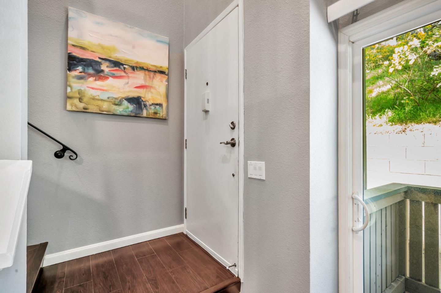 Detail Gallery Image 2 of 42 For 355 Half Moon Ln #9,  Daly City,  CA 94015 - 1 Beds | 1 Baths