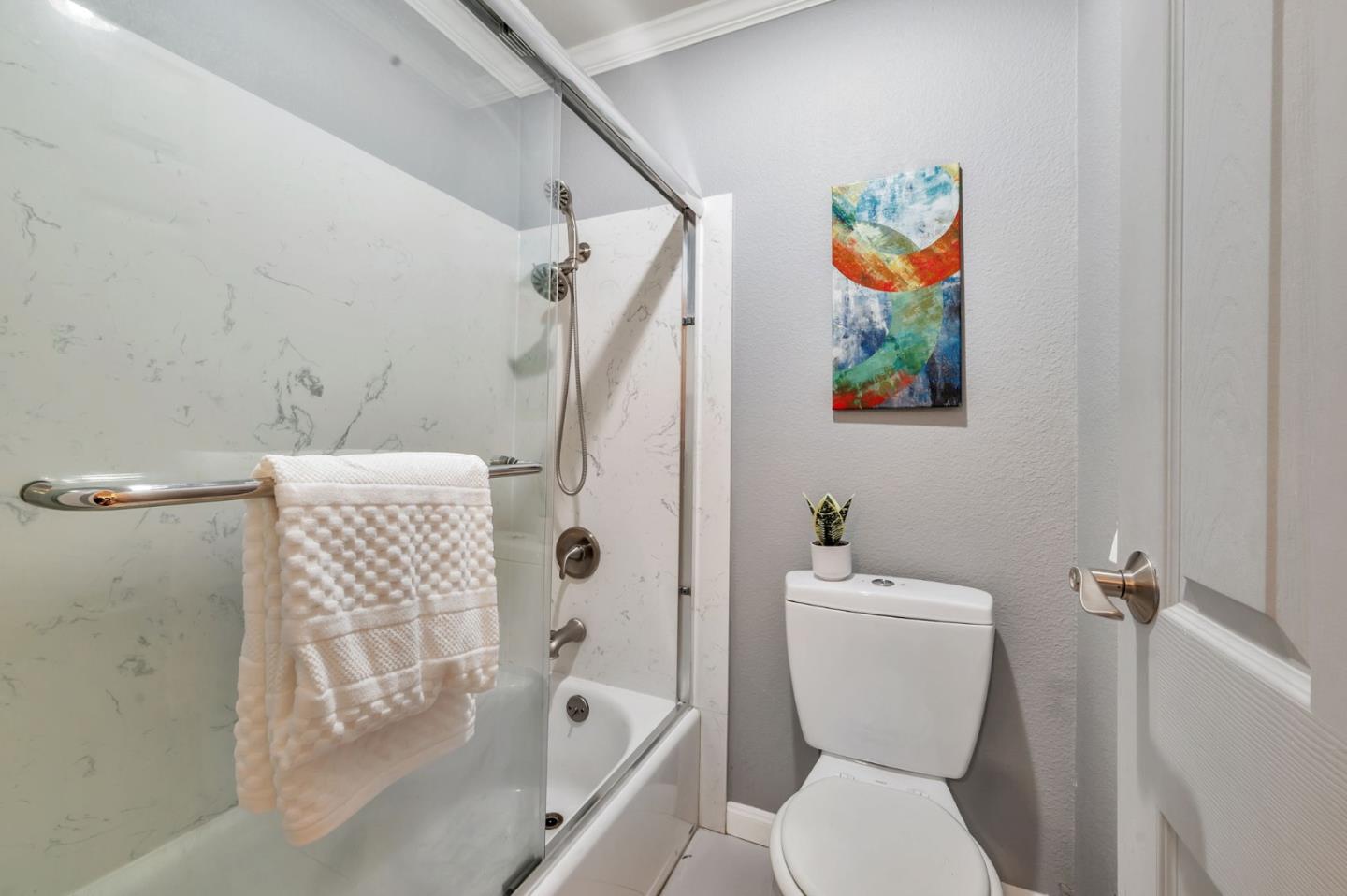 Detail Gallery Image 25 of 42 For 355 Half Moon Ln #9,  Daly City,  CA 94015 - 1 Beds | 1 Baths