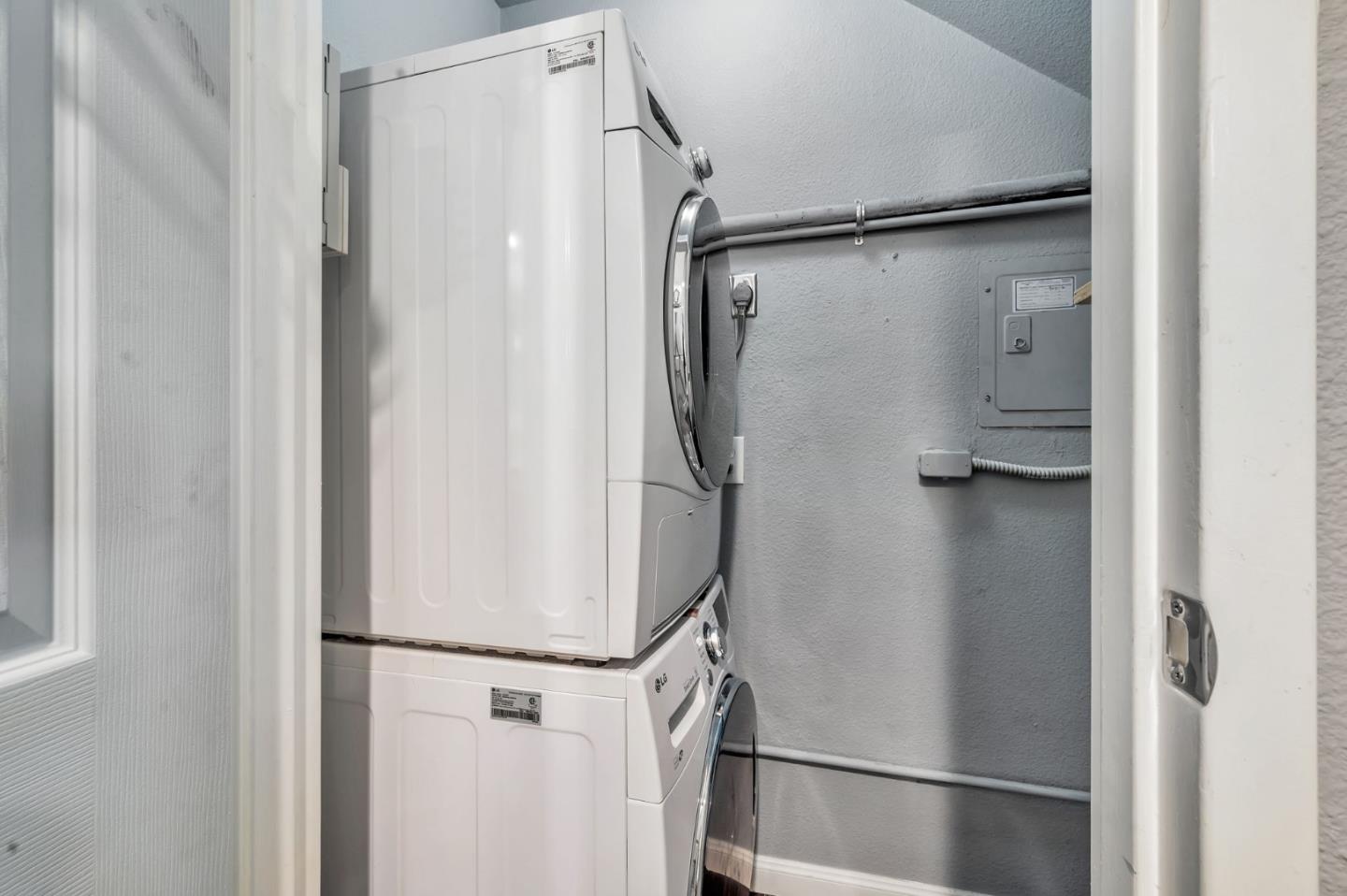 Detail Gallery Image 26 of 42 For 355 Half Moon Ln #9,  Daly City,  CA 94015 - 1 Beds | 1 Baths