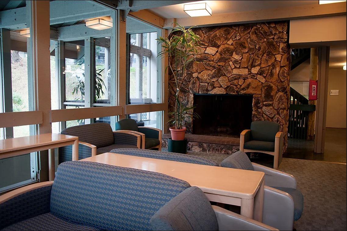 Detail Gallery Image 32 of 42 For 355 Half Moon Ln #9,  Daly City,  CA 94015 - 1 Beds | 1 Baths
