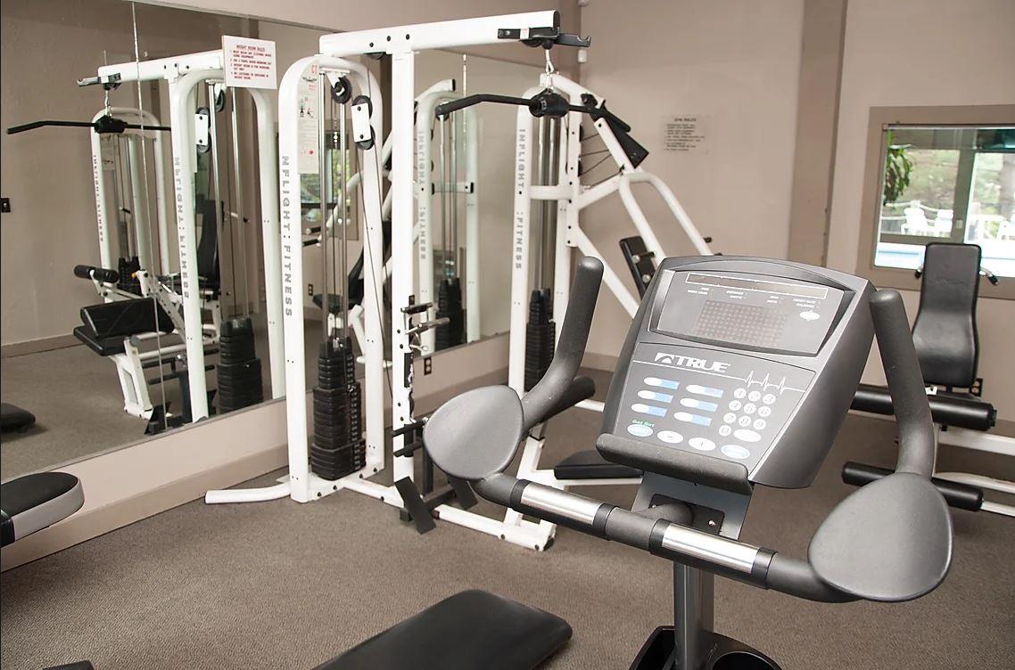 Detail Gallery Image 36 of 42 For 355 Half Moon Ln #9,  Daly City,  CA 94015 - 1 Beds | 1 Baths