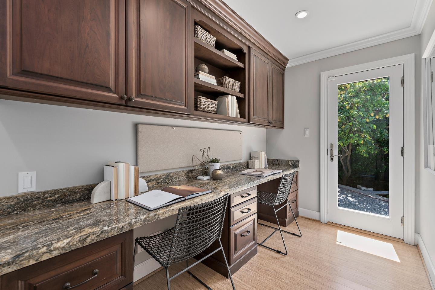 Detail Gallery Image 22 of 37 For 60 Vasilakos Way, Menlo Park,  CA 94025 - 4 Beds | 2/1 Baths