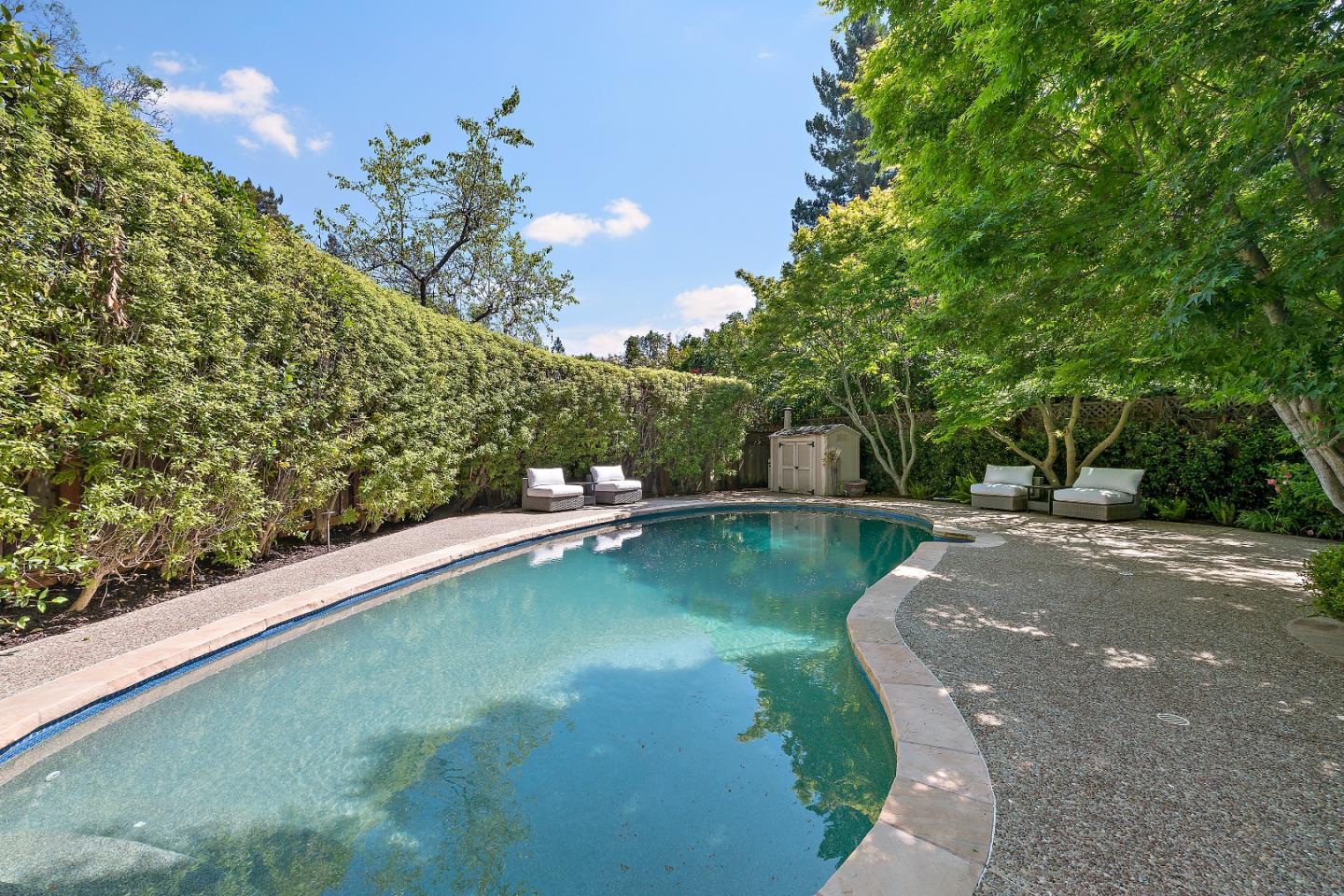 Detail Gallery Image 35 of 37 For 60 Vasilakos Way, Menlo Park,  CA 94025 - 4 Beds | 2/1 Baths