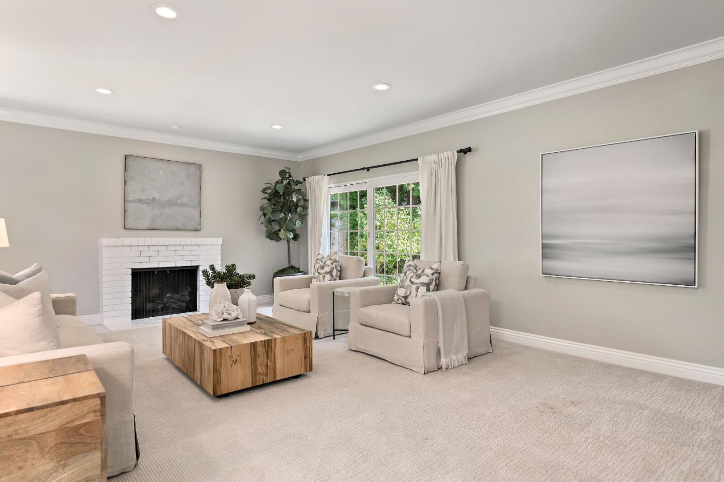 Detail Gallery Image 5 of 37 For 60 Vasilakos Way, Menlo Park,  CA 94025 - 4 Beds | 2/1 Baths