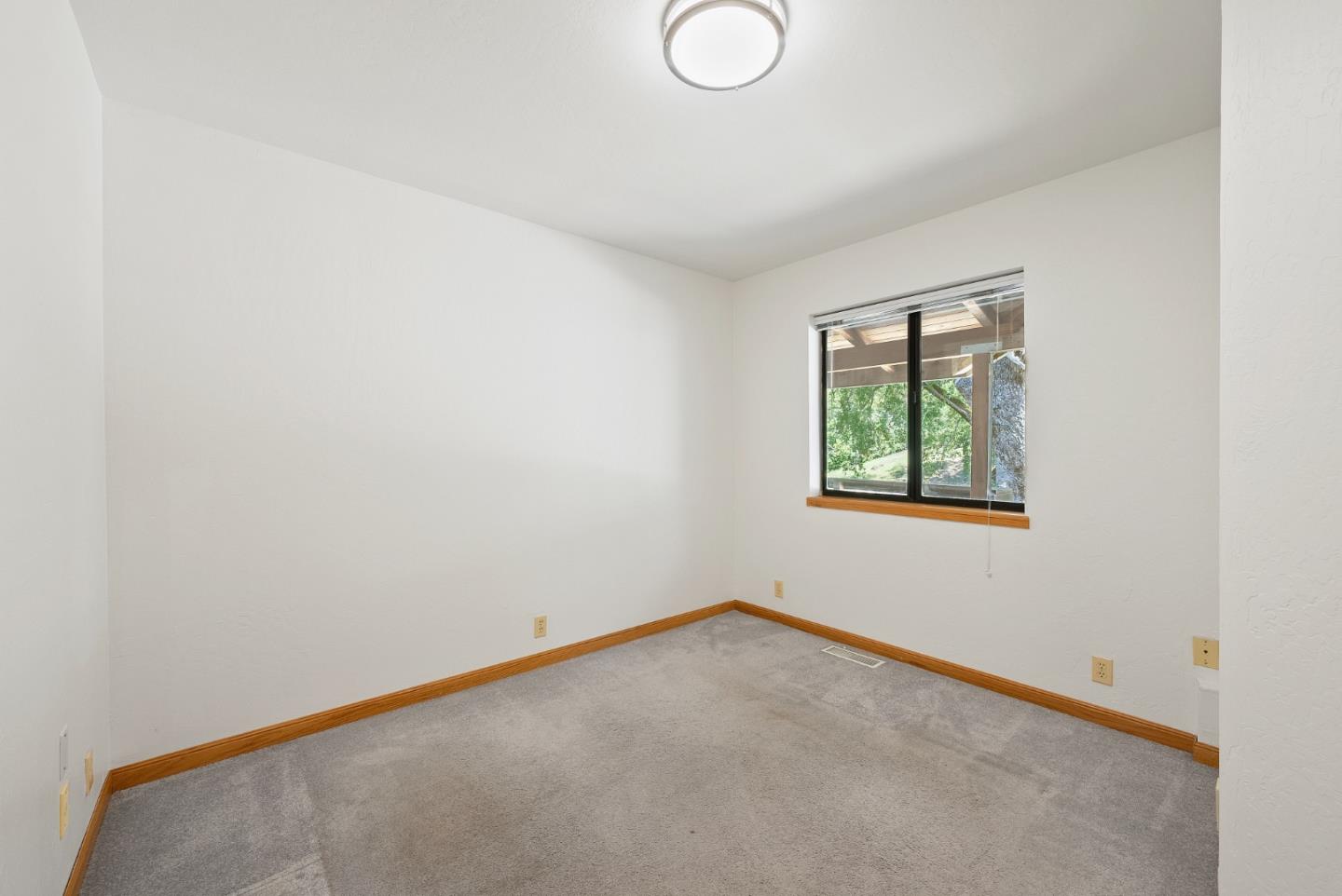 Detail Gallery Image 32 of 73 For 21006 Bear Creek Rd, Los Gatos,  CA 95033 - 5 Beds | 4/1 Baths