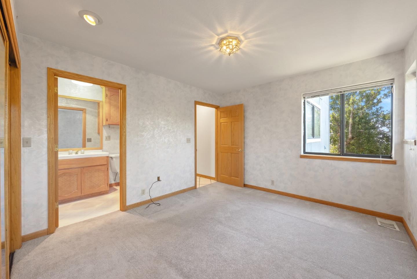 Detail Gallery Image 36 of 73 For 21006 Bear Creek Rd, Los Gatos,  CA 95033 - 5 Beds | 4/1 Baths