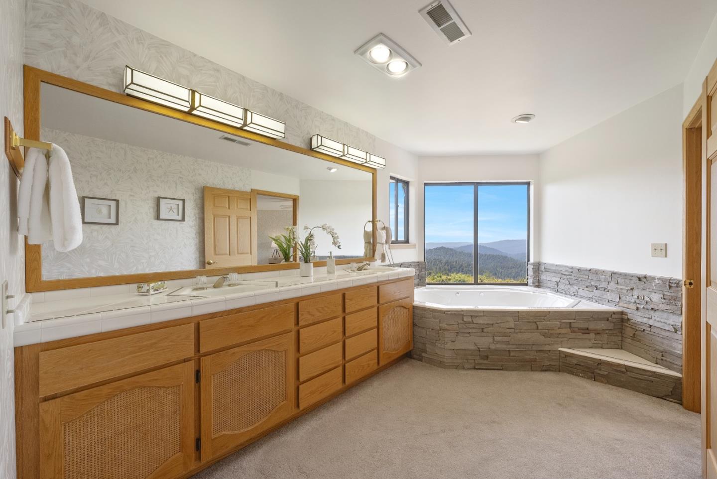 Detail Gallery Image 45 of 73 For 21006 Bear Creek Rd, Los Gatos,  CA 95033 - 5 Beds | 4/1 Baths
