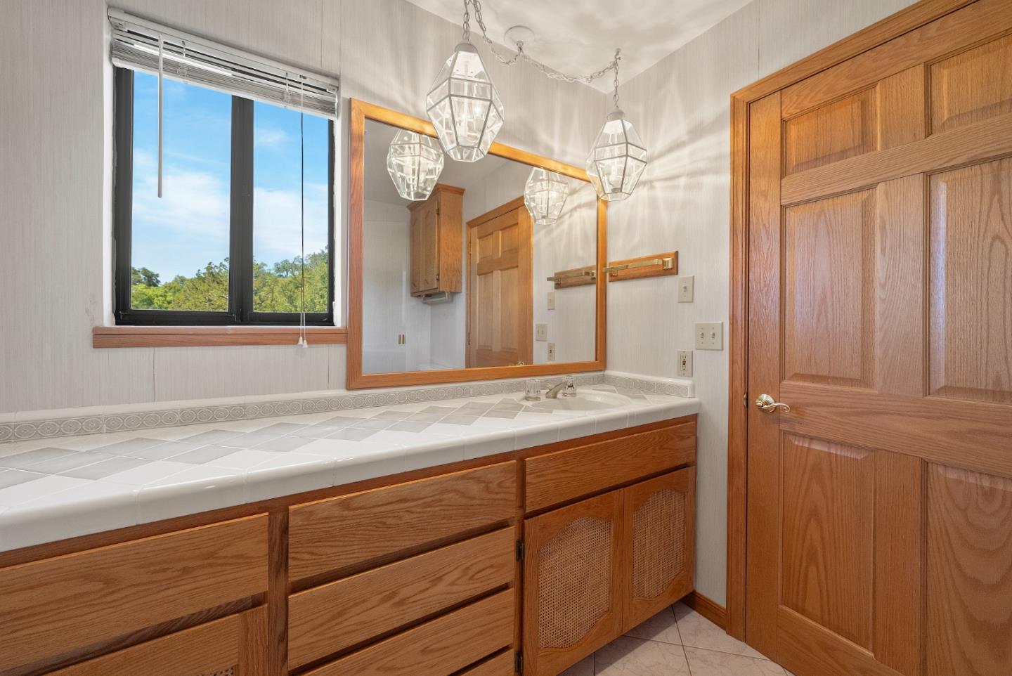 Detail Gallery Image 60 of 73 For 21006 Bear Creek Rd, Los Gatos,  CA 95033 - 5 Beds | 4/1 Baths