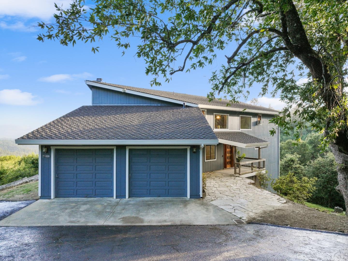 Detail Gallery Image 7 of 73 For 21006 Bear Creek Rd, Los Gatos,  CA 95033 - 5 Beds | 4/1 Baths