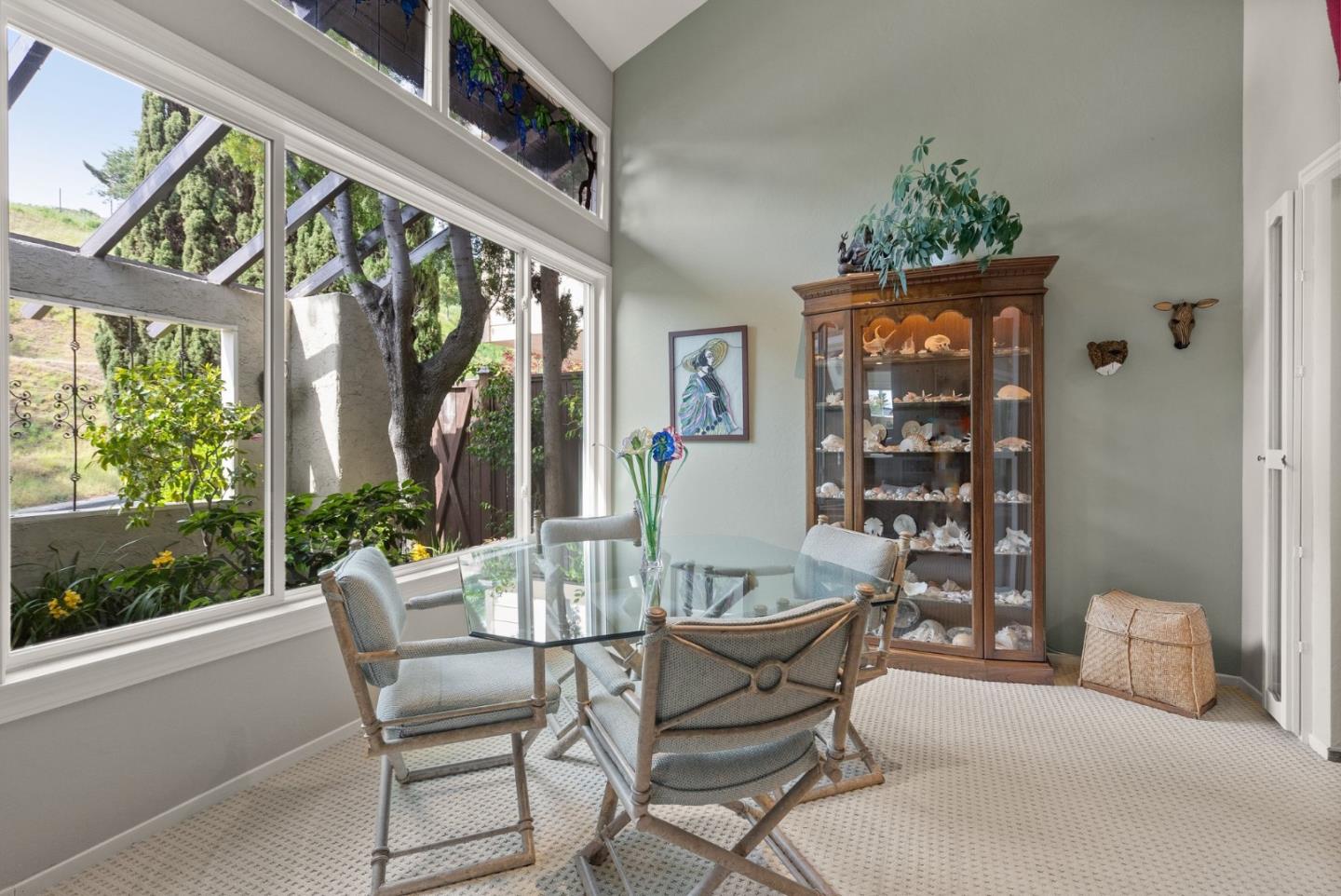Detail Gallery Image 11 of 62 For 1217 Greenbrier Rd, San Carlos,  CA 94070 - 3 Beds | 2 Baths