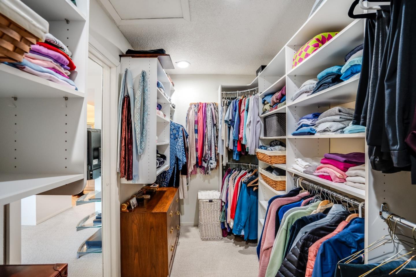 Detail Gallery Image 37 of 62 For 1217 Greenbrier Rd, San Carlos,  CA 94070 - 3 Beds | 2 Baths