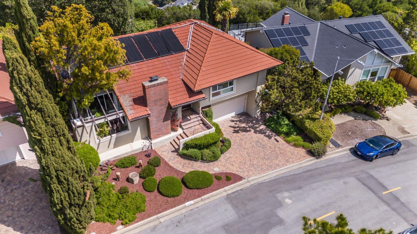 Detail Gallery Image 47 of 62 For 1217 Greenbrier Rd, San Carlos,  CA 94070 - 3 Beds | 2 Baths