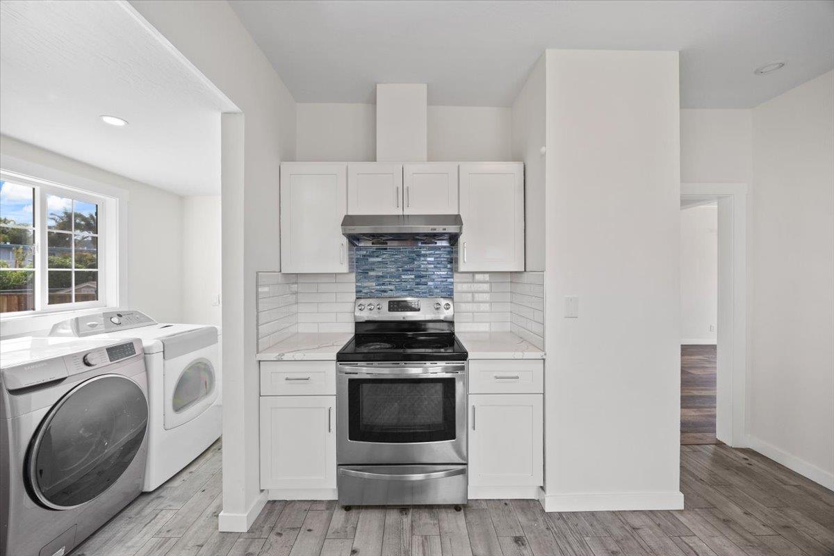 Detail Gallery Image 10 of 31 For 8850 Dowling St, Oakland,  CA 94605 - 2 Beds | 2 Baths