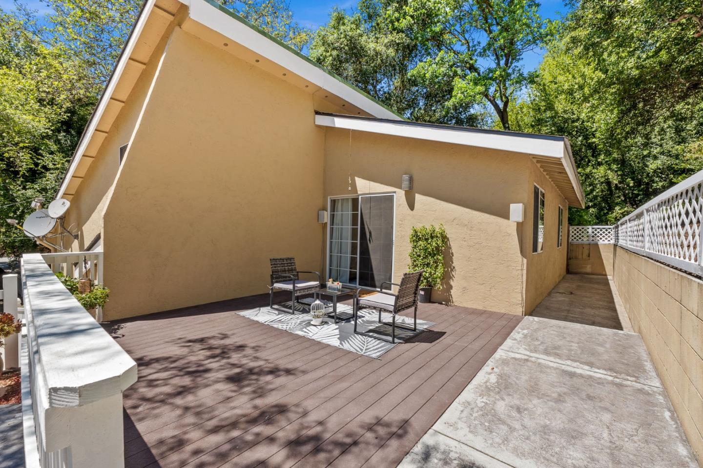 Detail Gallery Image 10 of 38 For 1358 Metcalf Rd, San Jose,  CA 95138 - 3 Beds | 2 Baths