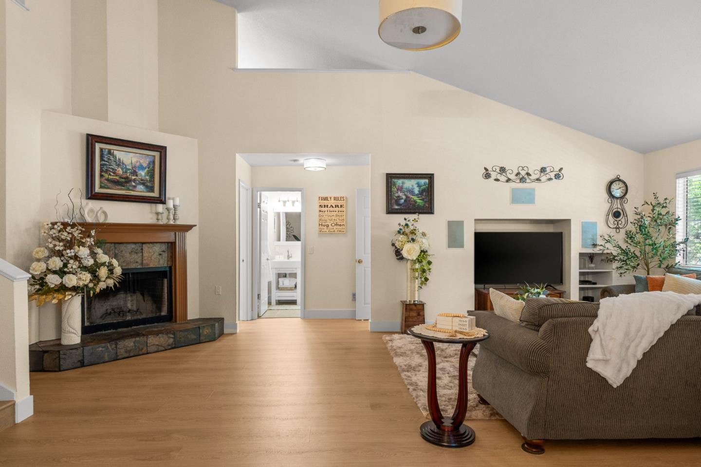 Detail Gallery Image 31 of 38 For 1358 Metcalf Rd, San Jose,  CA 95138 - 3 Beds | 2 Baths
