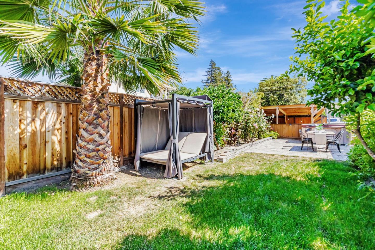 Detail Gallery Image 34 of 51 For 2473 Olive Ave, San Jose,  CA 95128 - 2 Beds | 1 Baths