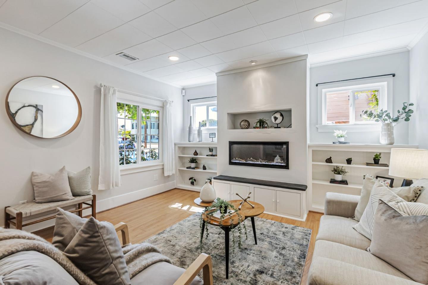Detail Gallery Image 7 of 51 For 2473 Olive Ave, San Jose,  CA 95128 - 2 Beds | 1 Baths