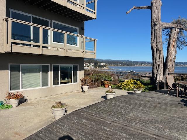 Detail Gallery Image 1 of 13 For 4820 Opal Cliff Dr #103,  Capitola,  CA 95010 - 2 Beds | 1 Baths