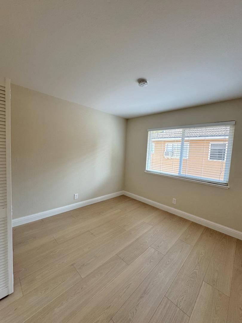 Detail Gallery Image 6 of 8 For 5692 Playa Del Rey #3,  San Jose,  CA 95123 - 2 Beds | 1 Baths