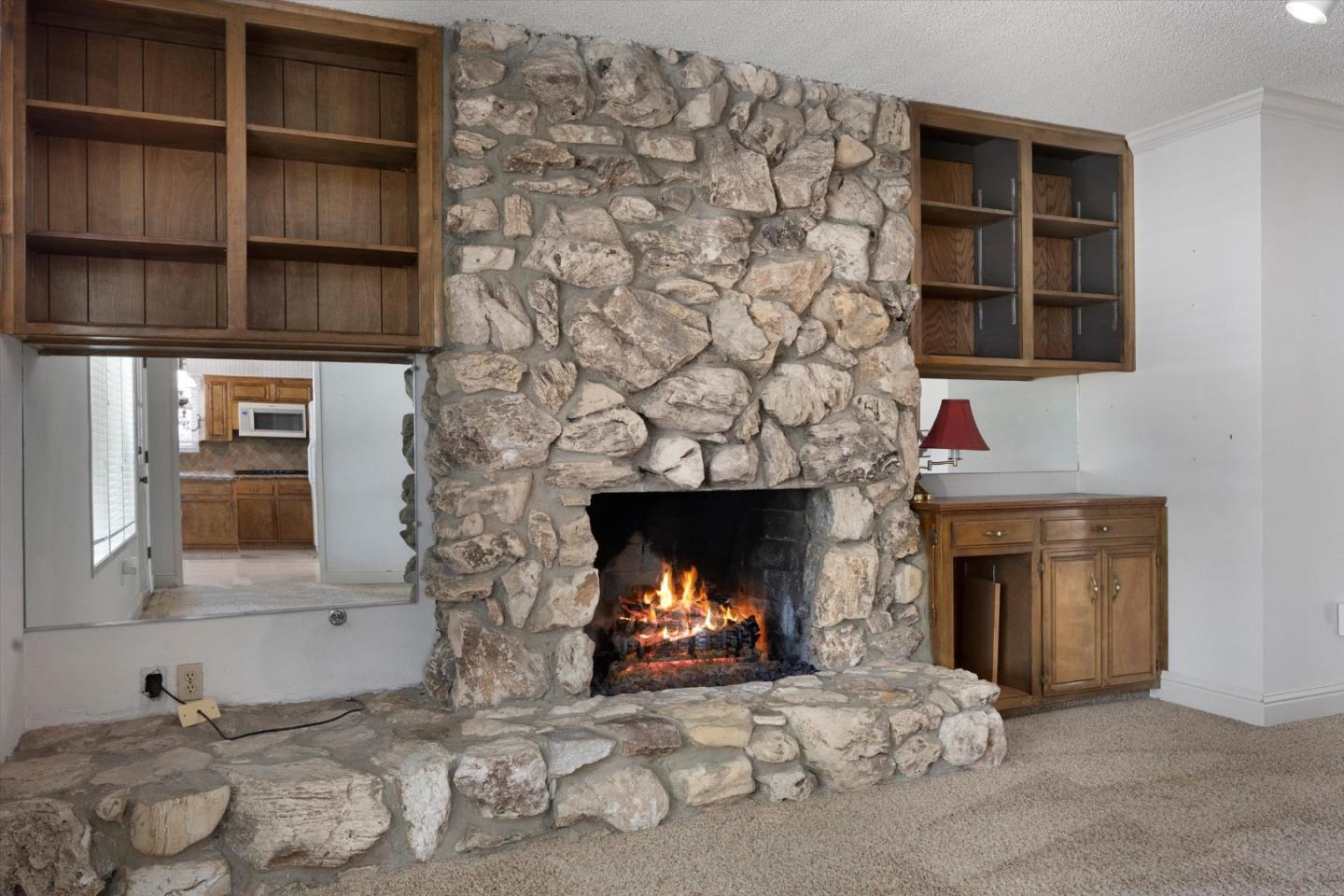 Detail Gallery Image 16 of 69 For 2619 Rio Vista Dr, Bakersfield,  CA 93306 - 3 Beds | 2/2 Baths
