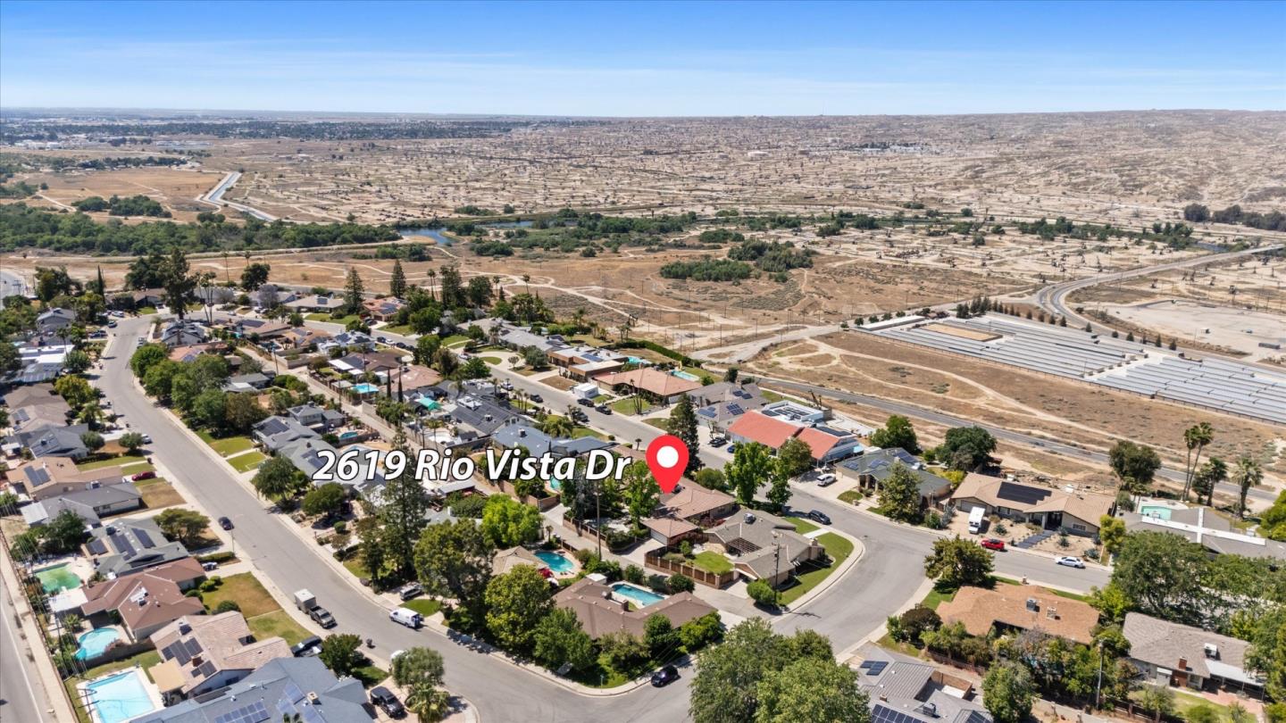 Detail Gallery Image 67 of 69 For 2619 Rio Vista Dr, Bakersfield,  CA 93306 - 3 Beds | 2/2 Baths
