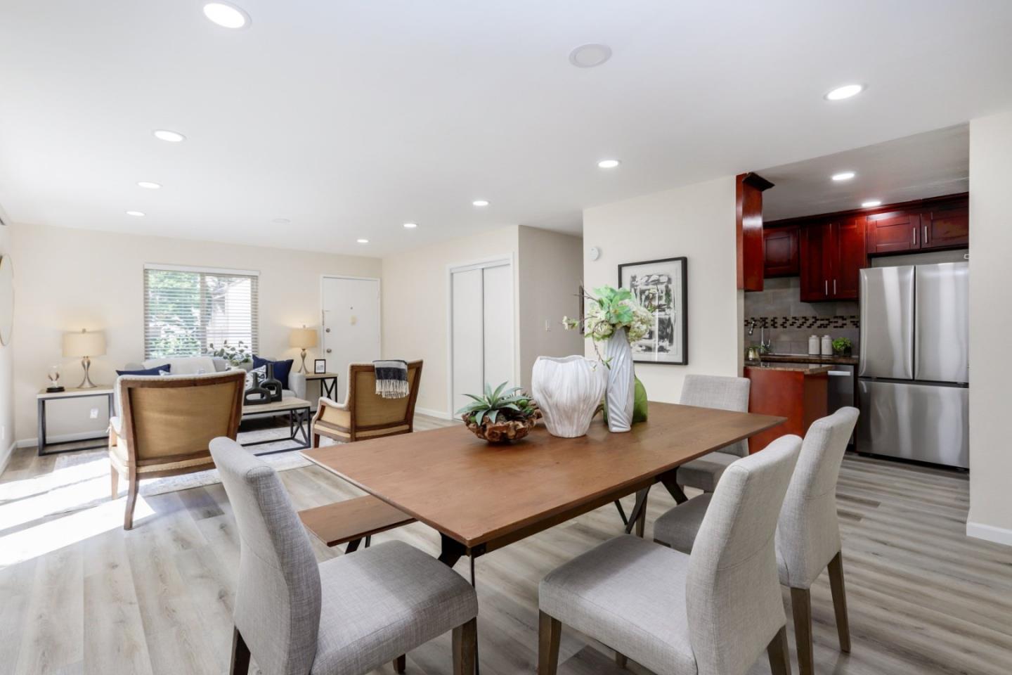 Detail Gallery Image 10 of 36 For 4415 Norwalk Dr #13,  San Jose,  CA 95129 - 3 Beds | 2 Baths