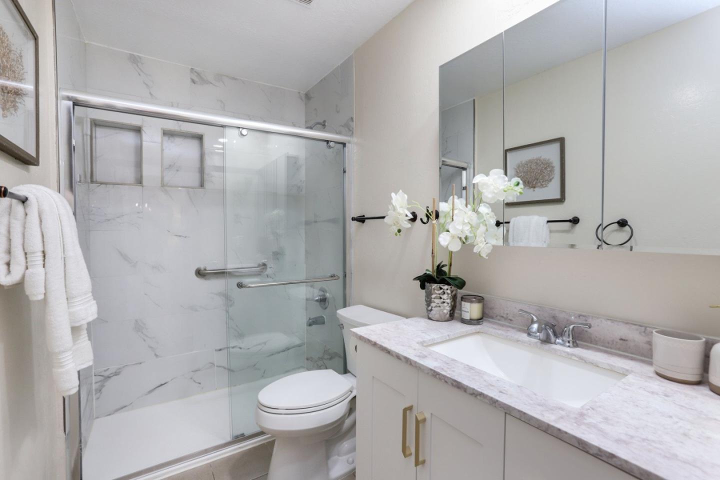 Detail Gallery Image 22 of 36 For 4415 Norwalk Dr #13,  San Jose,  CA 95129 - 3 Beds | 2 Baths