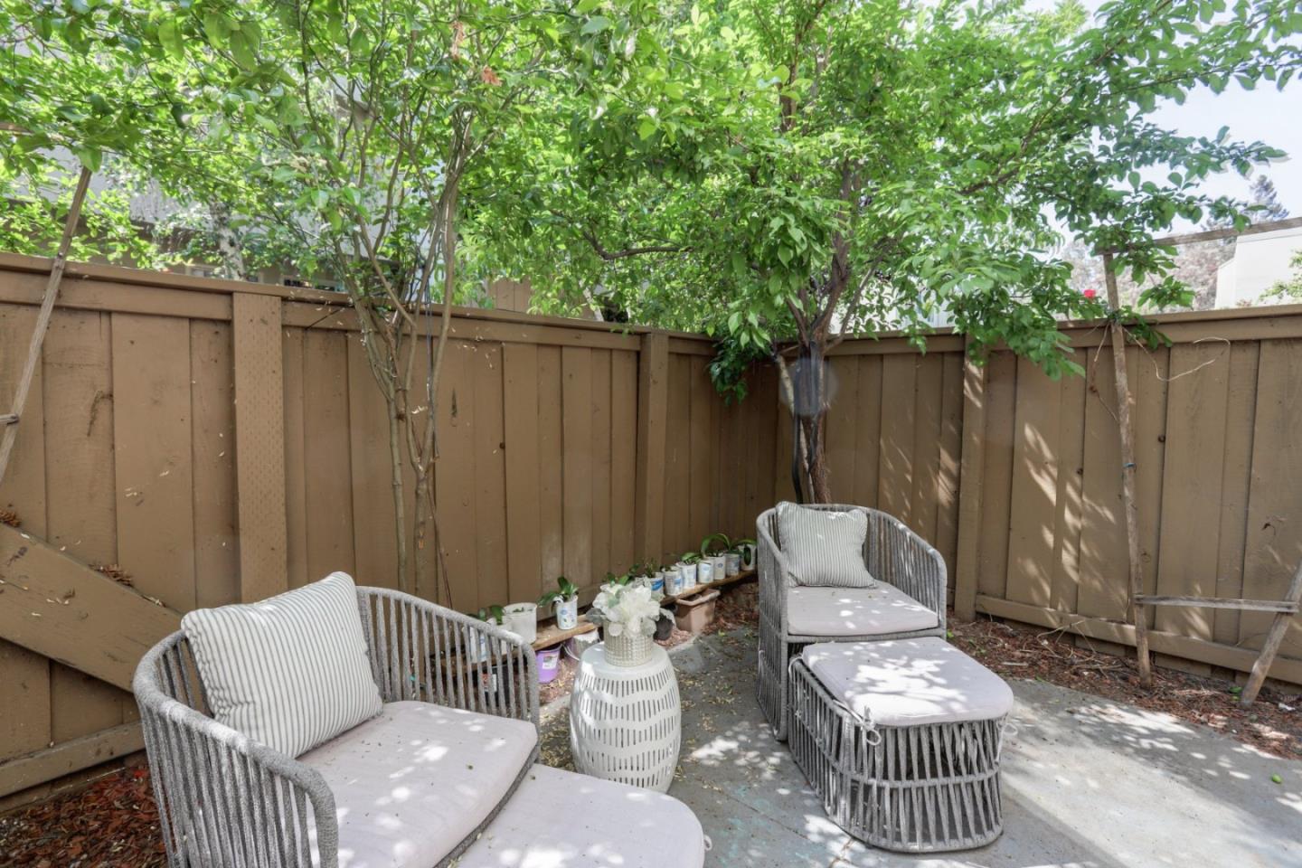 Detail Gallery Image 29 of 36 For 4415 Norwalk Dr #13,  San Jose,  CA 95129 - 3 Beds | 2 Baths