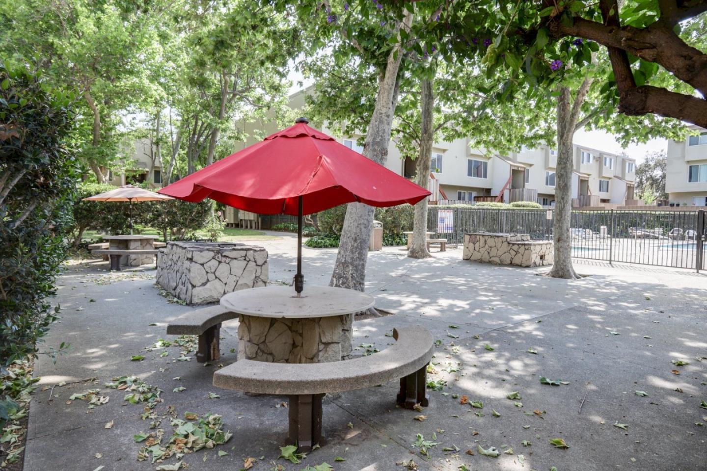 Detail Gallery Image 31 of 36 For 4415 Norwalk Dr #13,  San Jose,  CA 95129 - 3 Beds | 2 Baths