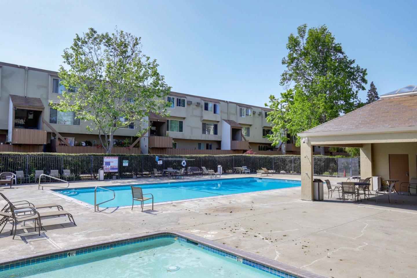 Detail Gallery Image 34 of 36 For 4415 Norwalk Dr #13,  San Jose,  CA 95129 - 3 Beds | 2 Baths